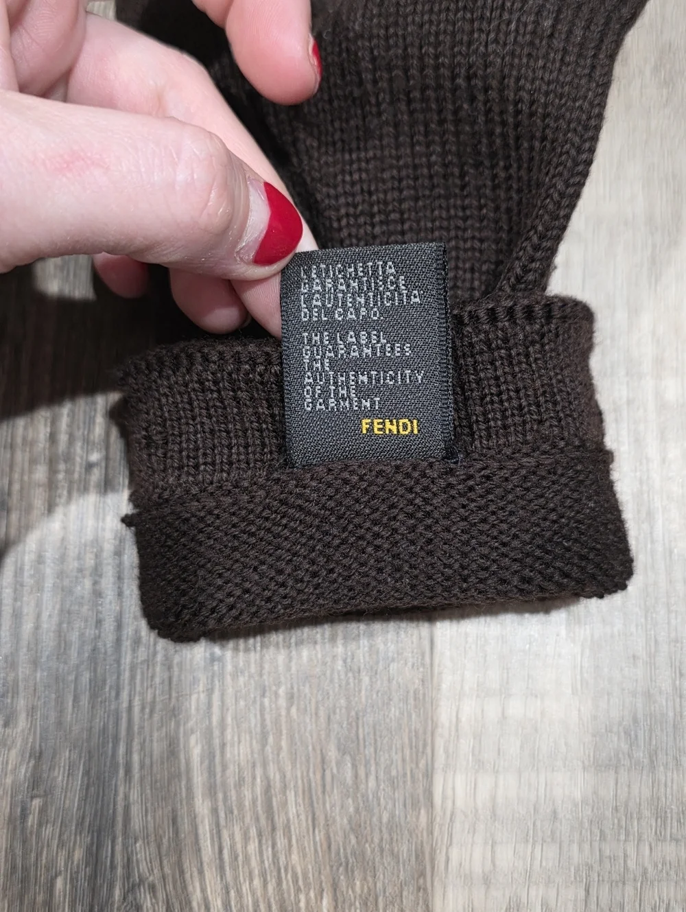 Fendi FF Monogram Knit Gloves Brown Black Logo Winter Designer Made in Italy